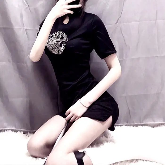 双龙一虎闯天关